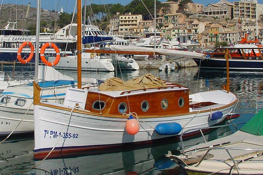 Boote / Yachten