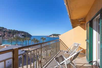 Moderne Wohnung mit Terrasse und touristischer Vermeitungslizenz in Port de Sóller
